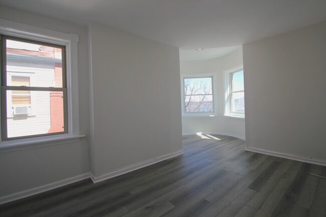 Photo - 4 Bay View Ter Unidad 2