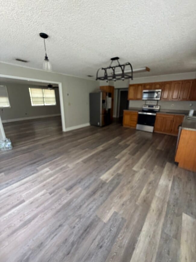 Photo - 105 Owen Acres Dr