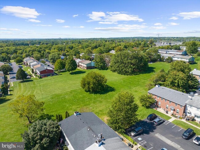 213 Whitpain Hills