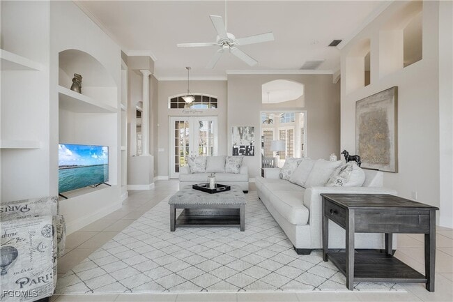 Building Photo - 5323 SW 28th Pl