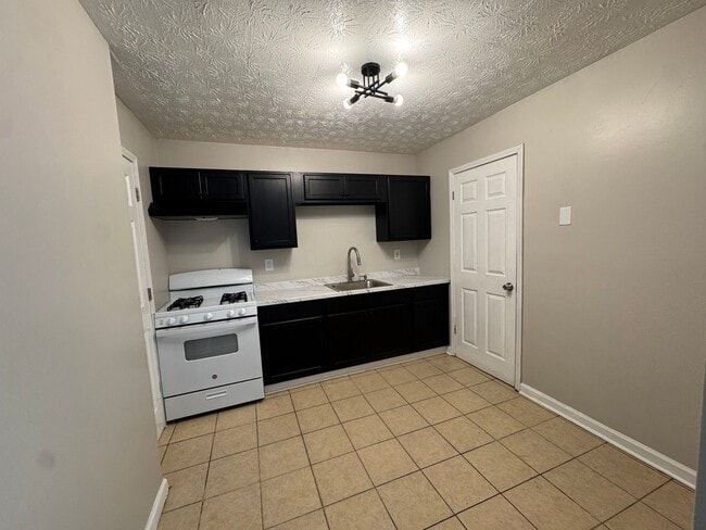 Photo - 2 Bedroom 1.5 Bath Townhome