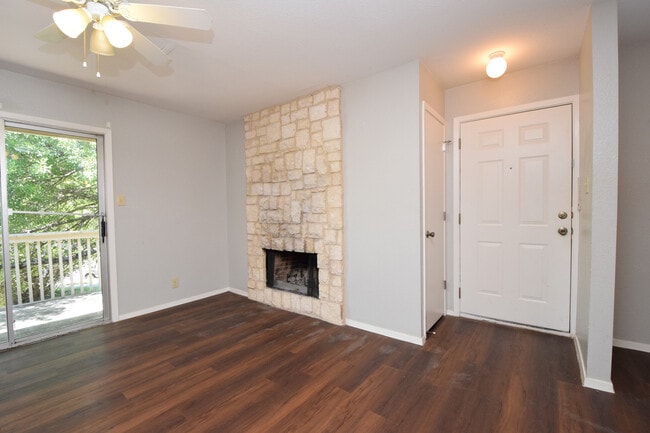 Photo - 10811 Lanshire Dr Unit C