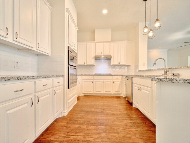 Photo - 7626 Painton Ln