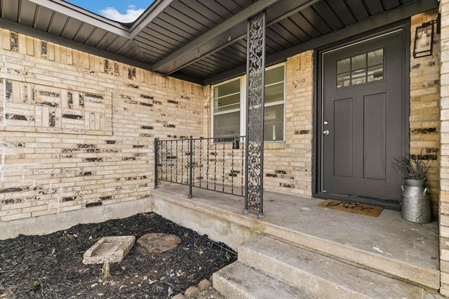 609 Farmington Rd