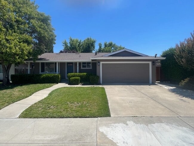 Photo - Beautiful Updated Home for Rent