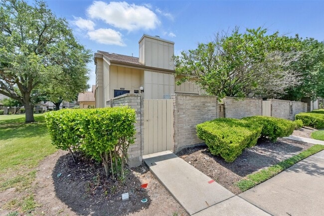 Photo - 3126 Windchase Blvd Unit 421