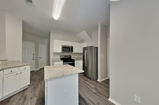 Photo - 1314 Buchans Dr