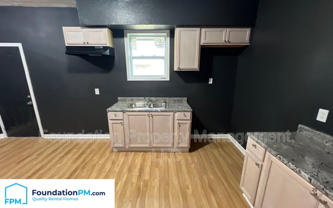 Photo - 1191 Sylvan St