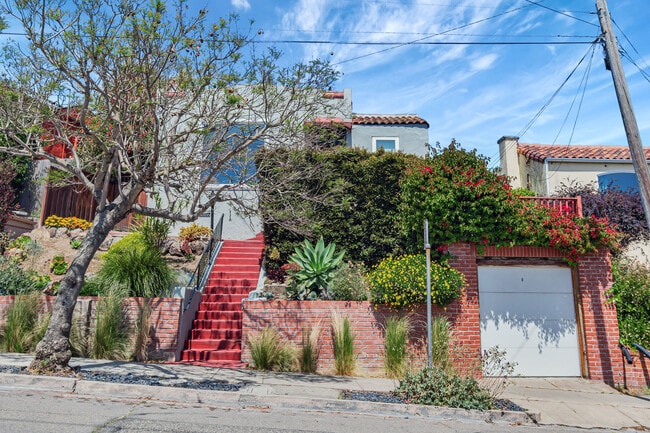 Photo - 3316 Birdsall Ave House