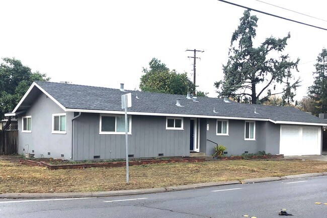 Photo - Turlock Charmer newly remodeled