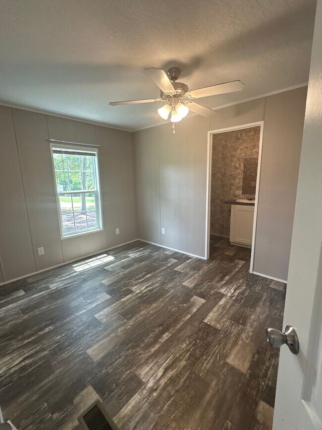 Photo - 2 Bed 2 Bath mobile home