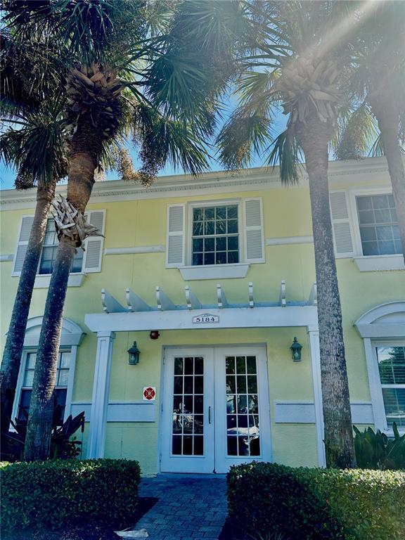 Photo - 5184 Beach Dr SE Unidad D