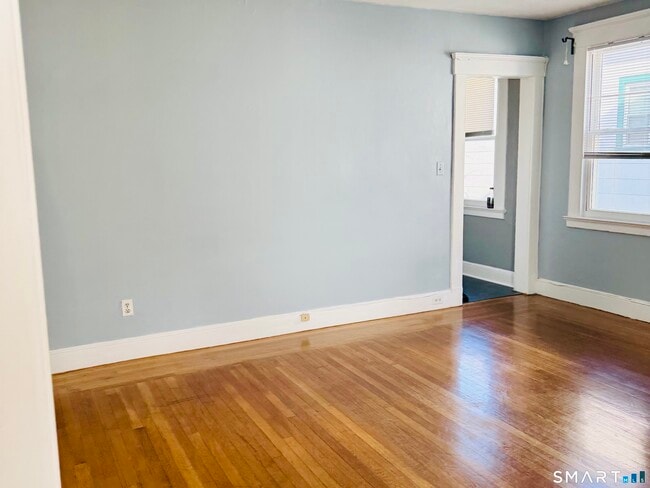 Photo - 1428 Dixwell Ave Unidad Floor 2