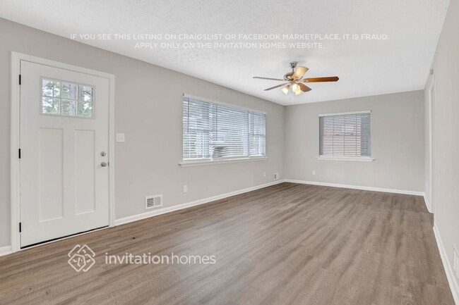 Photo - 2160 Shamrock Dr