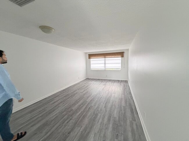 Photo - 420 W Palm St Unit 24
