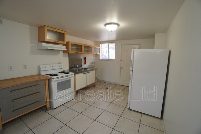 Photo - 5550 W 3rd Pl Unit #5