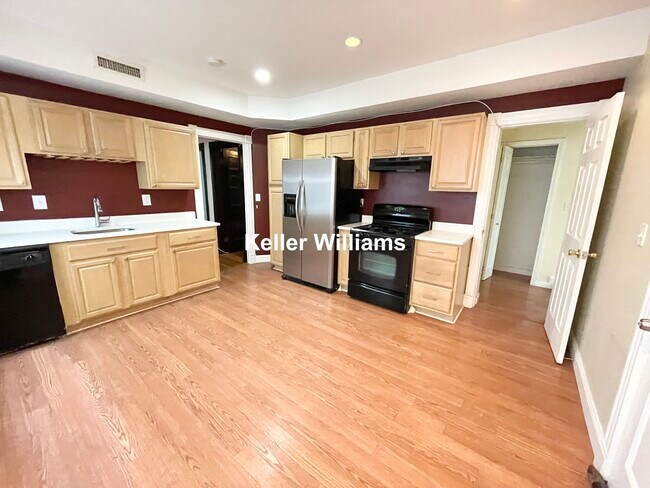 Photo - 10 Bucknam St Unit 2