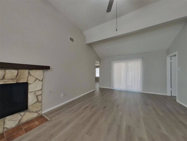 Photo - 17226 Modbury Dr