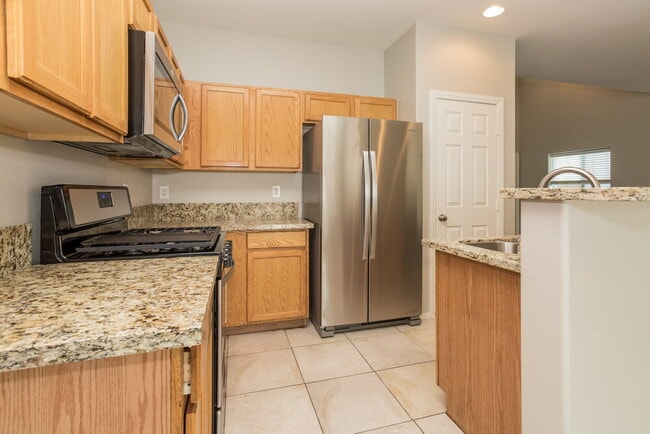 Photo - 3752 Hollycroft Dr