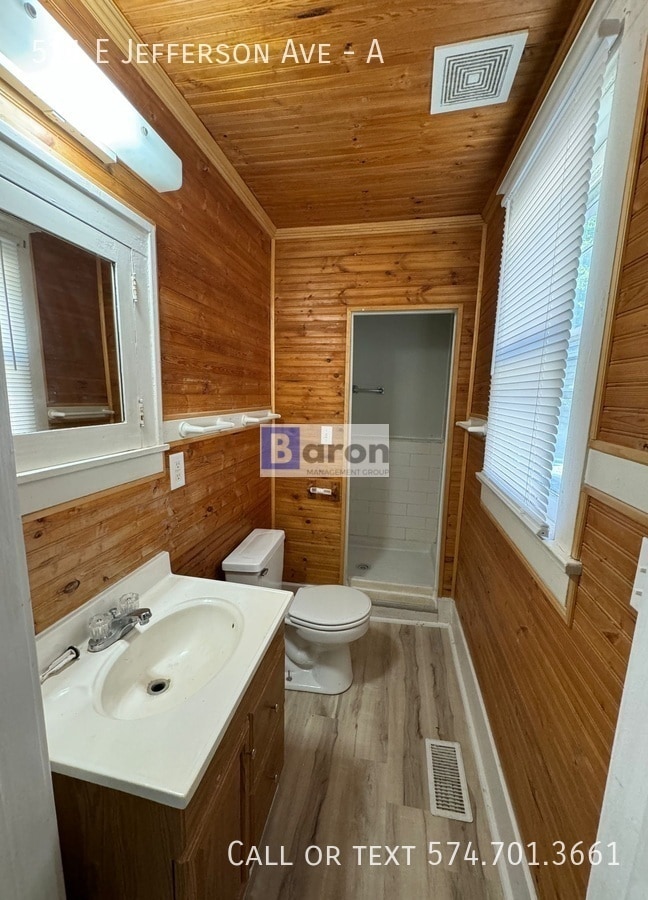 Building Photo - 511 E Jefferson Ave Unit A