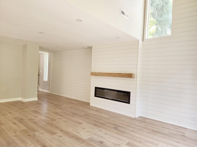 25 Chapel Creek Rd