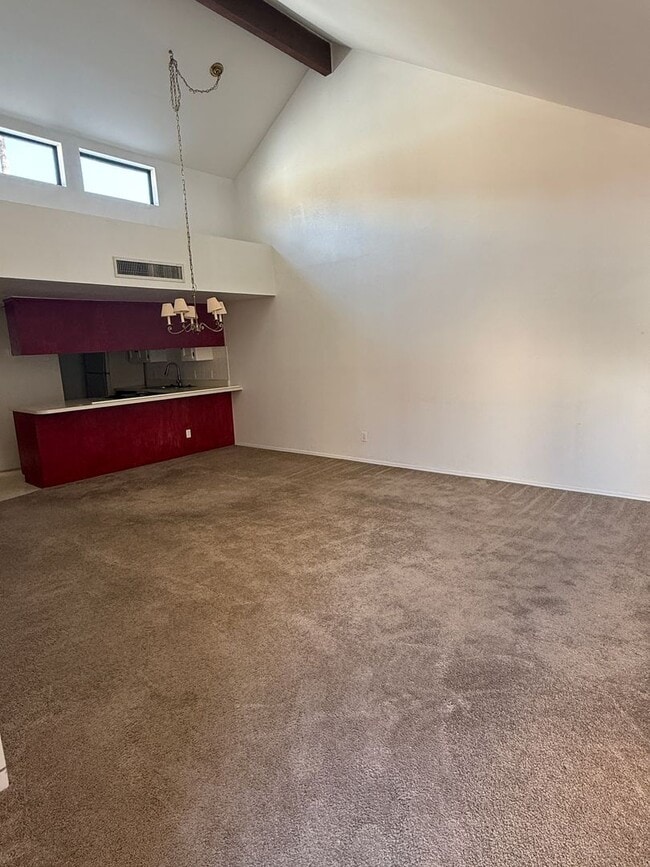 Photo - Discover your cozy desert home in this 1-b...