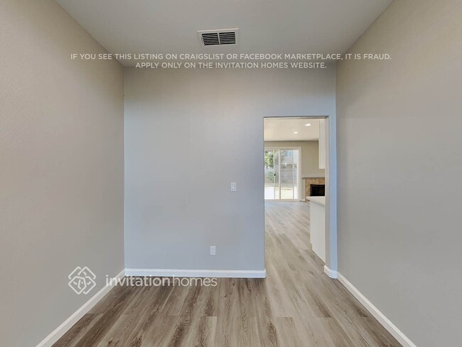 Photo - 9420 Red Spruce Way