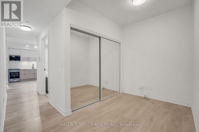 Photo - 35 Rolling Mills Rd Unit S412