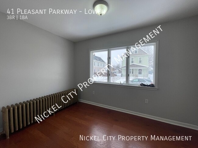 Photo - 41 Pleasant Pkwy Unit Lower