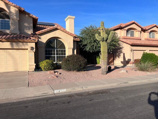 Photo - 3500 SFT home, 5 Bed 3 bath with POOL and 3 car garage