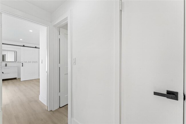 Photo - 2600 NW 68th Way