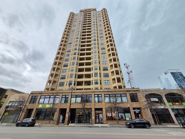 Building Photo - 1464 S Michigan Ave Unit 1608