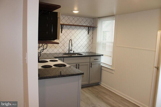 Photo - 1318 Kinderhook Rd Unidad Apartment C