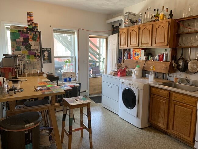 675 Washington St Unit 2C