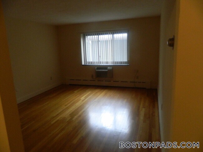 898 Massachusetts Ave Unit 32