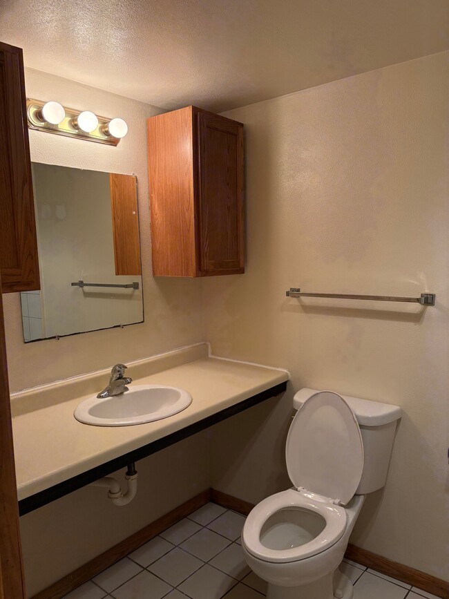 Photo - 402 W Dayton St Unit 9