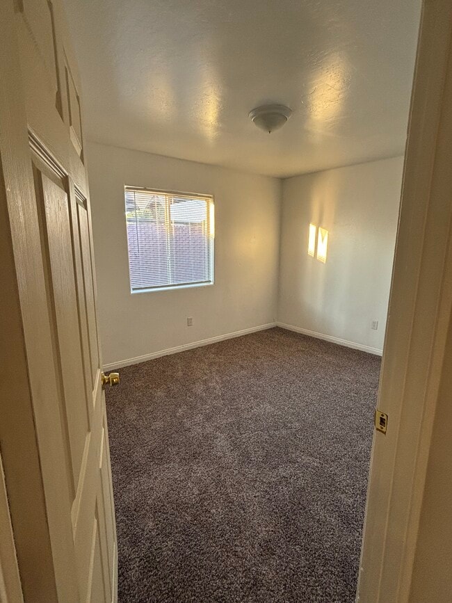 Photo - 326 Beardsley Ave Unit #c