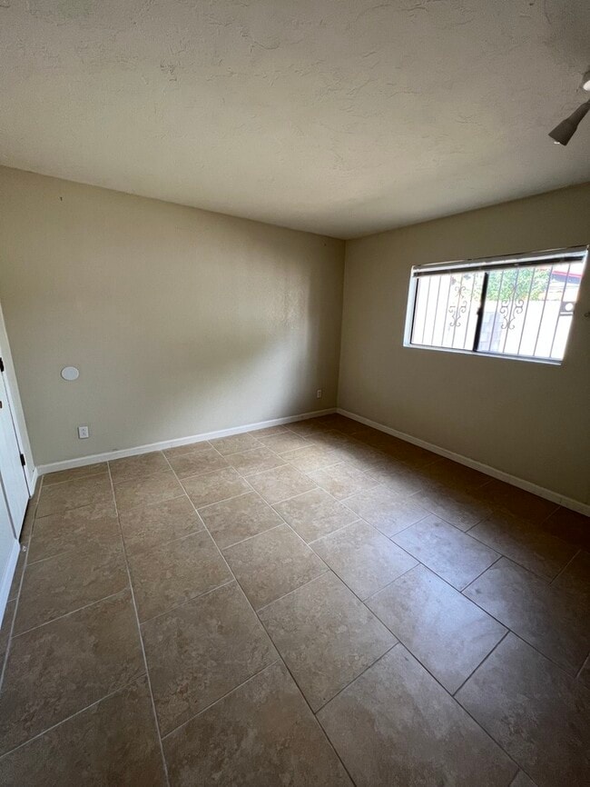 Photo - Townhome For Rente