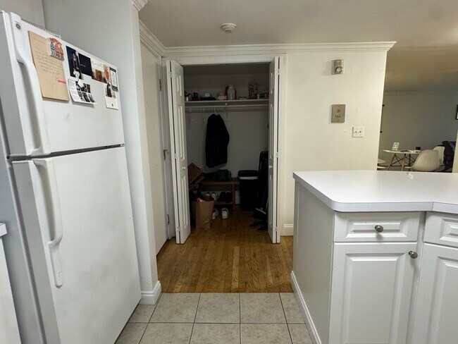 Photo - 1533 Beacon St Unit 2A