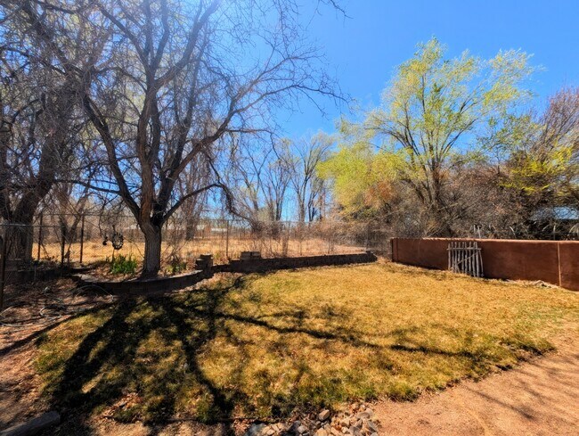 Photo - 200 Las Paredes