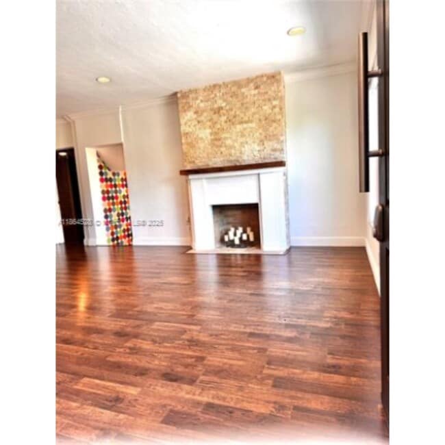 Photo - 1700 SW 16th Ter