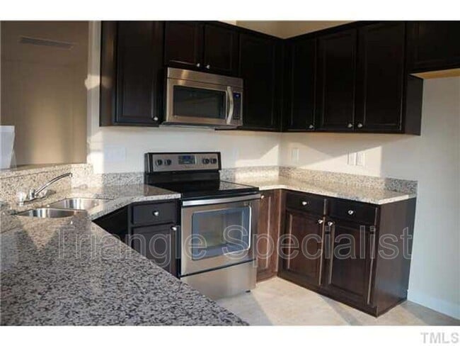 3908 Tresco Crossing