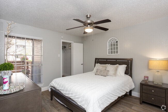 1BR,1BA-A1
