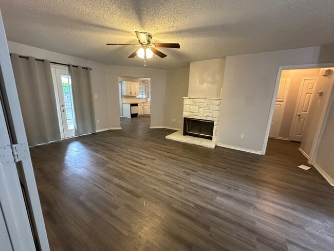 Photo - 2811 Mediterranean Ave