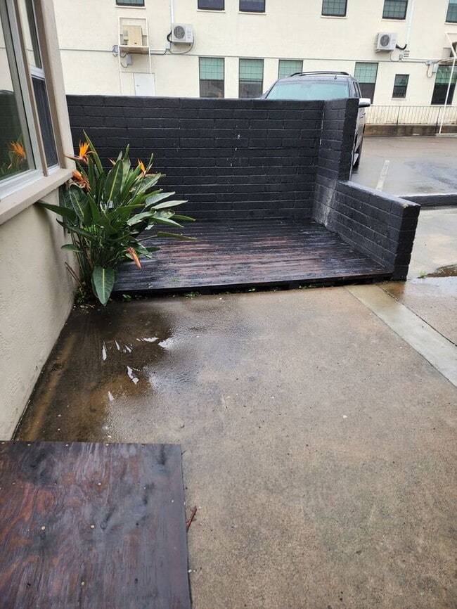 Photo - La Mesa Village Jr. One Bedroom-NICE SPACE...