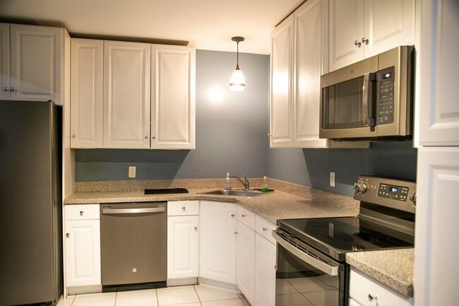 Photo - 8915 Bergenwood Ave Unit 51
