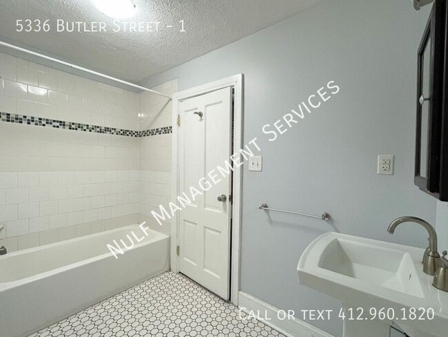 Photo - 5336 Butler St Unit 1