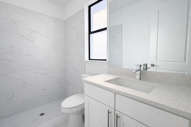 Photo - 830 Holmes Ave