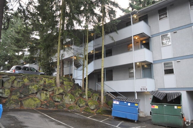 Photo - Linden II Apartments