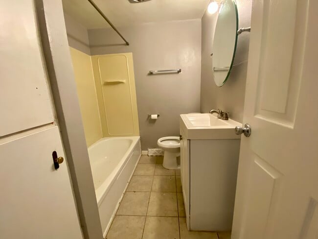 Photo - 6202 Warren Dr